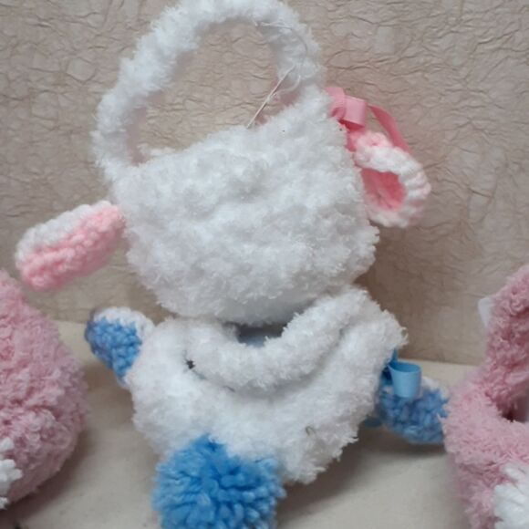 Hand crocheted Fuzzy mini Easter baskets, bunnies (pick 2) - Picture 3 of 11